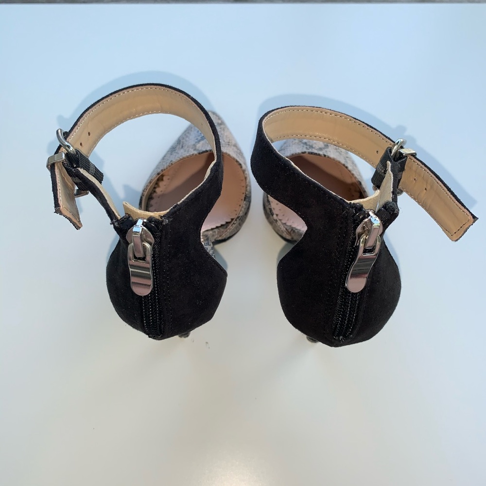 Madison by Shoe Dazzle heels - Picture 4 of 5